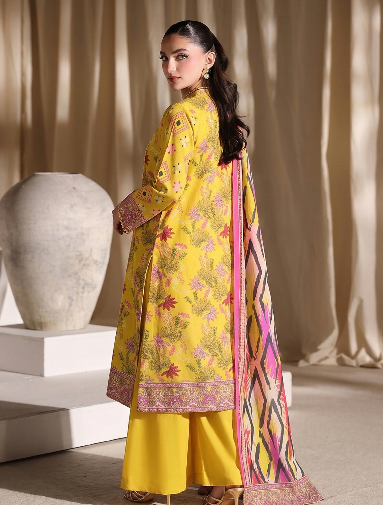 EveryDay, 3 PCs, Unstitched, Digital Printed Premium Lawn - Image 2